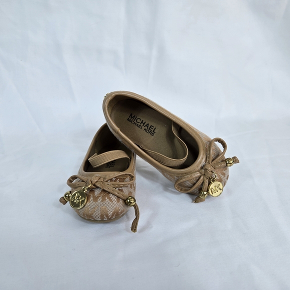 Michael Kors Other - Michael Kors Toddler Girl Tan Fatima Signature‎ Print Logo Charms Ballet Flats 5